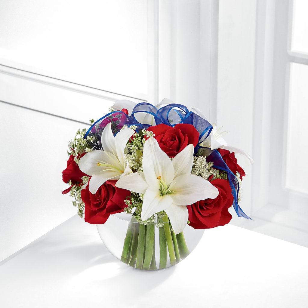 Independence Bouquet – POTTING BENCH FLORIST & GIFTS, Fairhaven MA