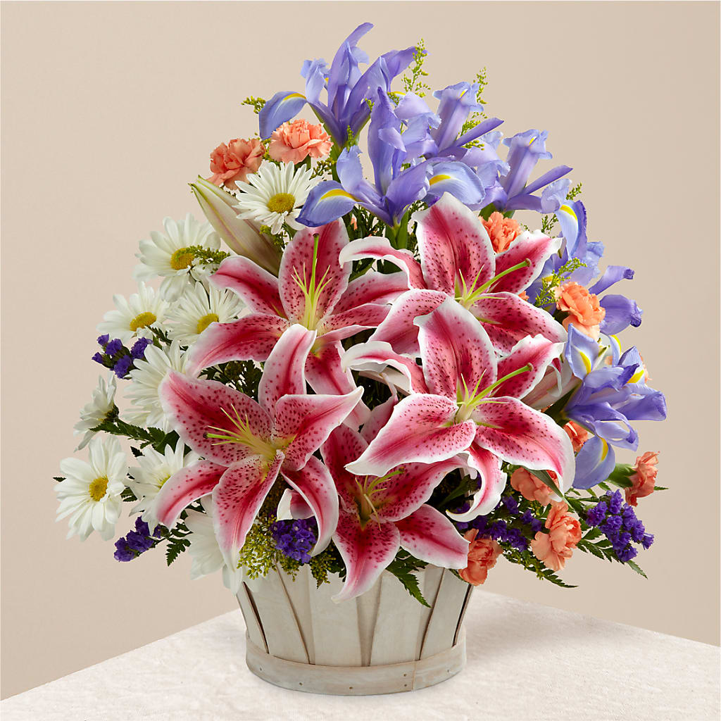 The Wondrous Nature Bouquet – POTTING BENCH FLORIST & GIFTS, Fairhaven MA