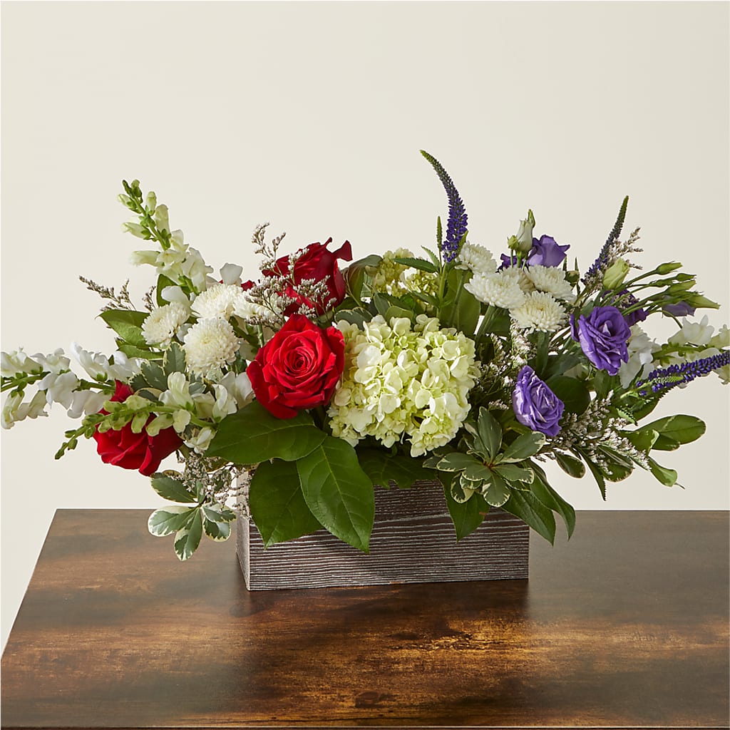 Sweet Magnolia Bouquet – POTTING BENCH FLORIST & GIFTS, Fairhaven MA