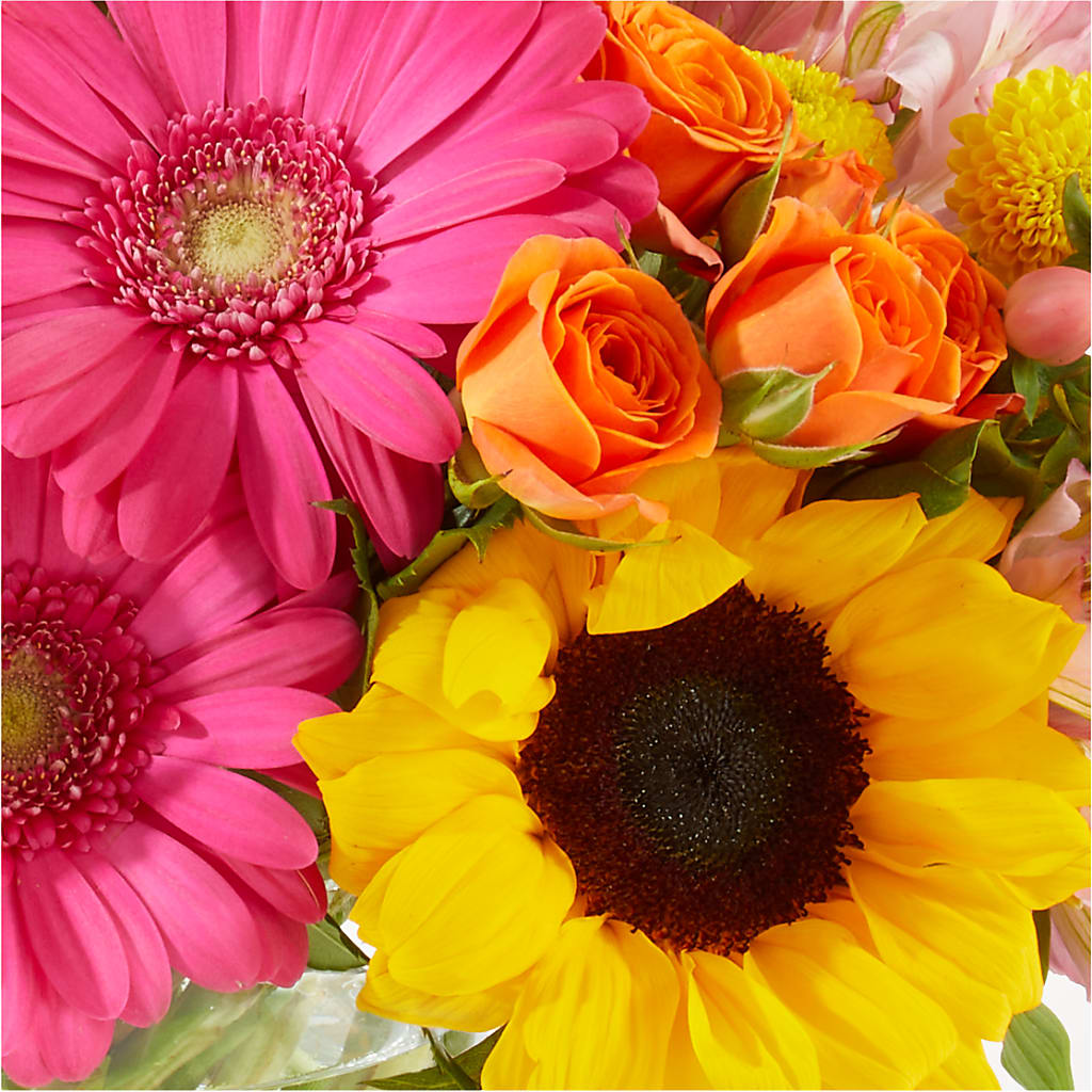 Florist Original Mixed Bouquet – POTTING BENCH FLORIST & GIFTS, Fairhaven MA