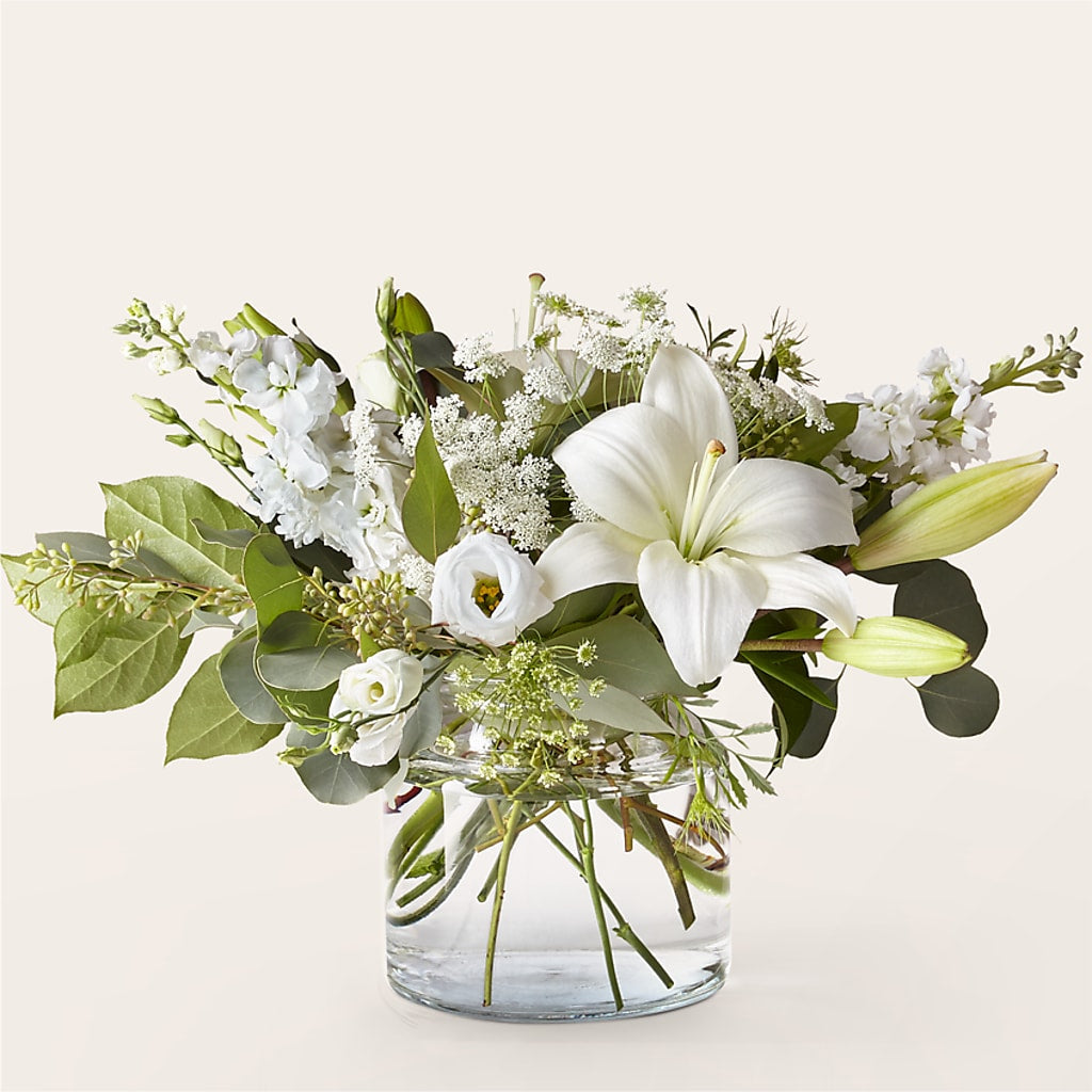 Alluring Elegance Bouquet – POTTING BENCH FLORIST & GIFTS, Fairhaven MA