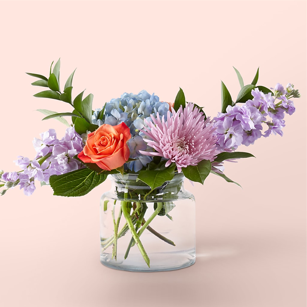 Be Mine Bouquet – POTTING BENCH FLORIST & GIFTS, Fairhaven MA