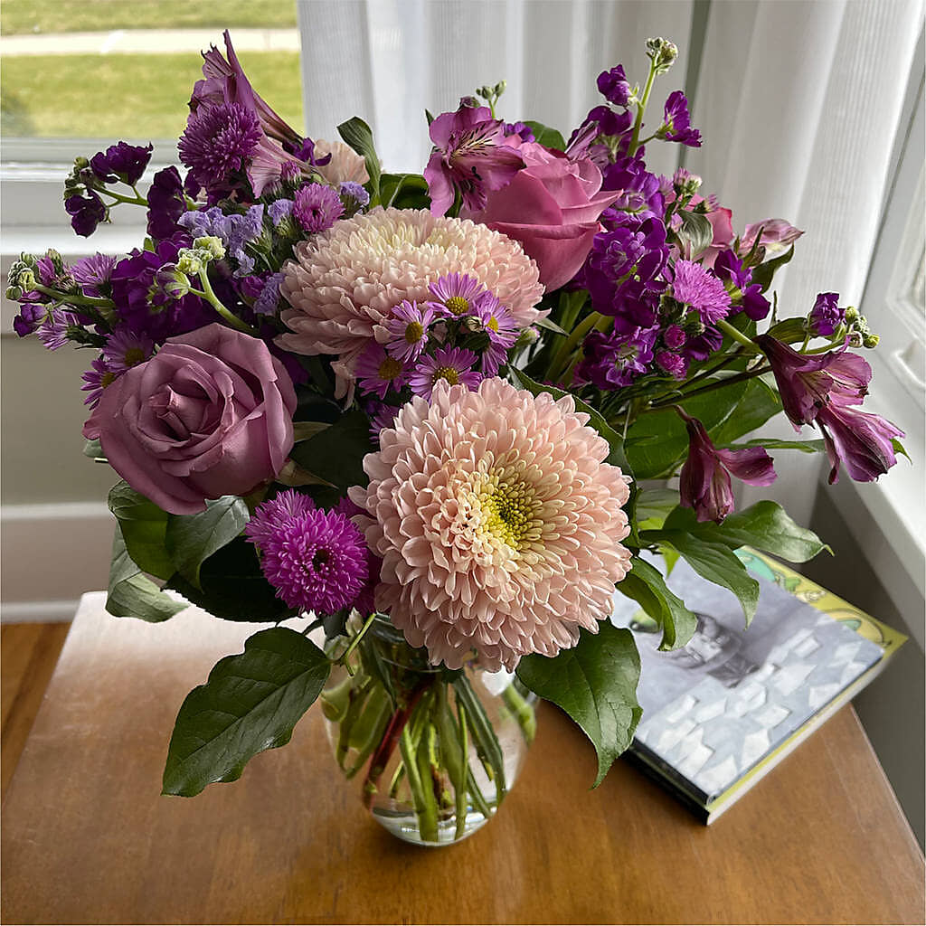 Ultraviolet Bouquet – POTTING BENCH FLORIST & GIFTS, Fairhaven MA