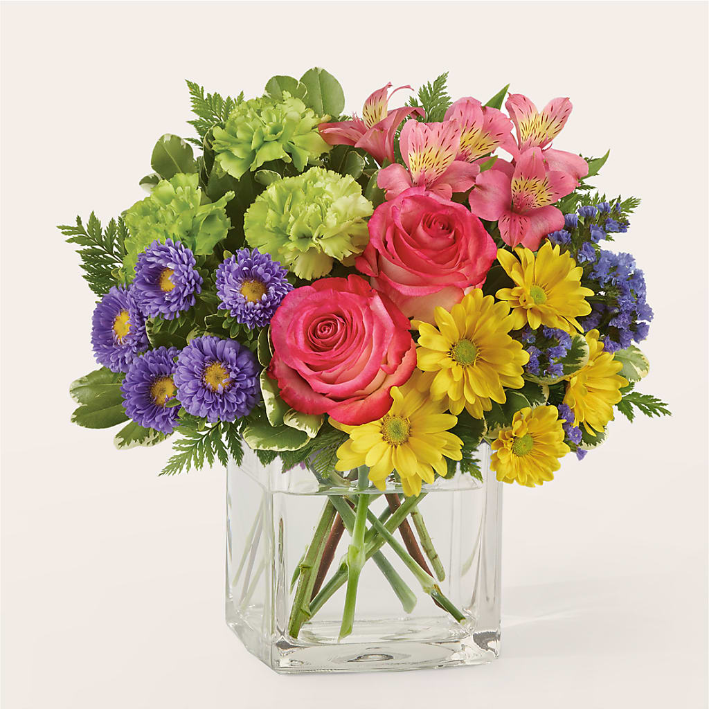 Candy Jar Bouquet – POTTING BENCH FLORIST & GIFTS, Fairhaven MA