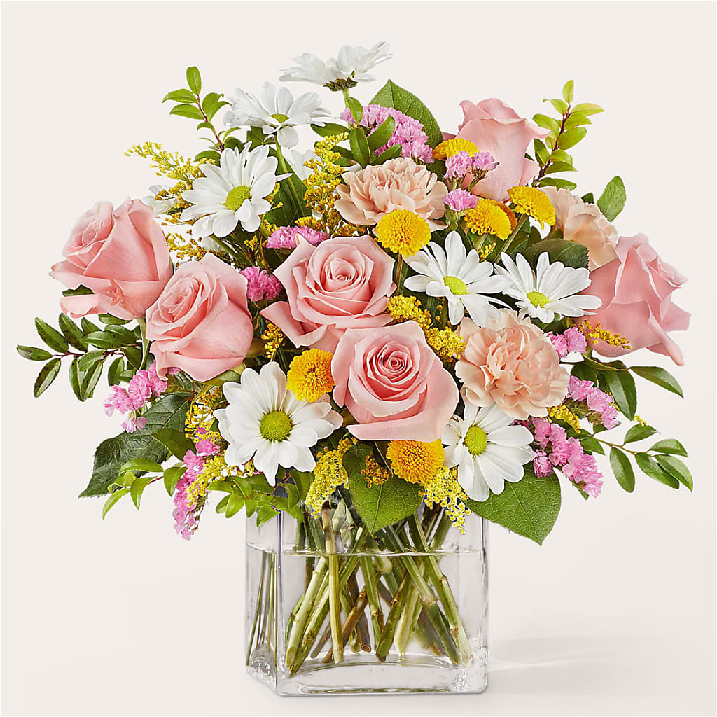 Country Cottage Bouquet – POTTING BENCH FLORIST & GIFTS, Fairhaven MA