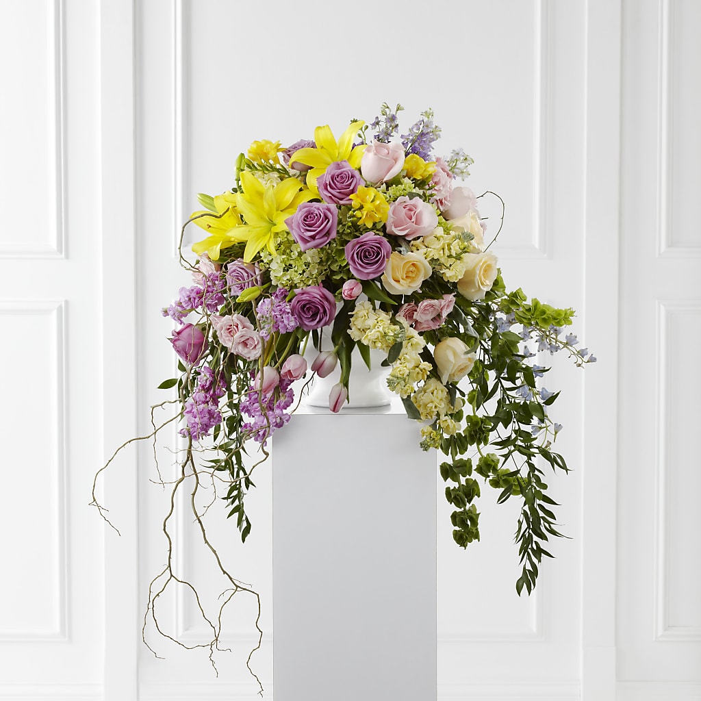 Display of Affection Arrangement – POTTING BENCH FLORIST & GIFTS, Fairhaven MA