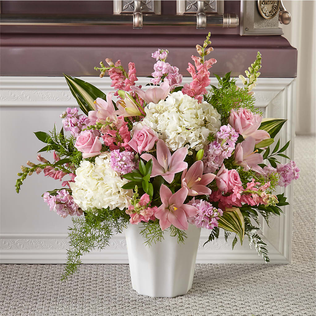 Simply Serene Floor Basket – POTTING BENCH FLORIST & GIFTS, Fairhaven MA