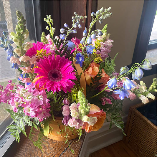Garden of Life Basket – POTTING BENCH FLORIST & GIFTS, Fairhaven MA