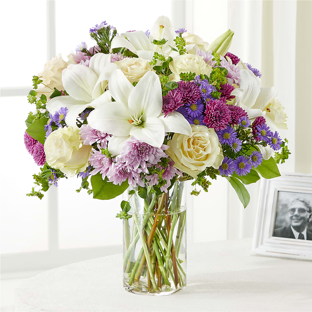 Wishing Peace Bouquet – POTTING BENCH FLORIST & GIFTS, Fairhaven MA