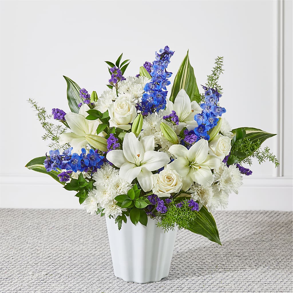 Take Comfort Floor Basket – POTTING BENCH FLORIST & GIFTS, Fairhaven MA