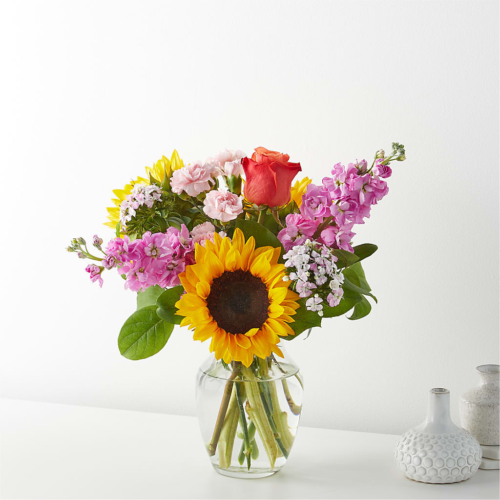 Yellow Brick Road Bouquet – POTTING BENCH FLORIST & GIFTS, Fairhaven MA