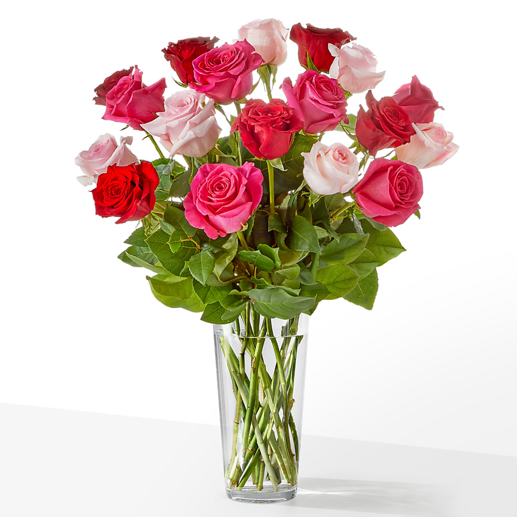 Charming Rose Bouquet – POTTING BENCH FLORIST & GIFTS, Fairhaven MA