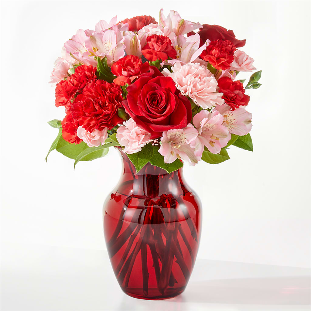 Candy Kisses Bouquet – POTTING BENCH FLORIST & GIFTS, Fairhaven MA