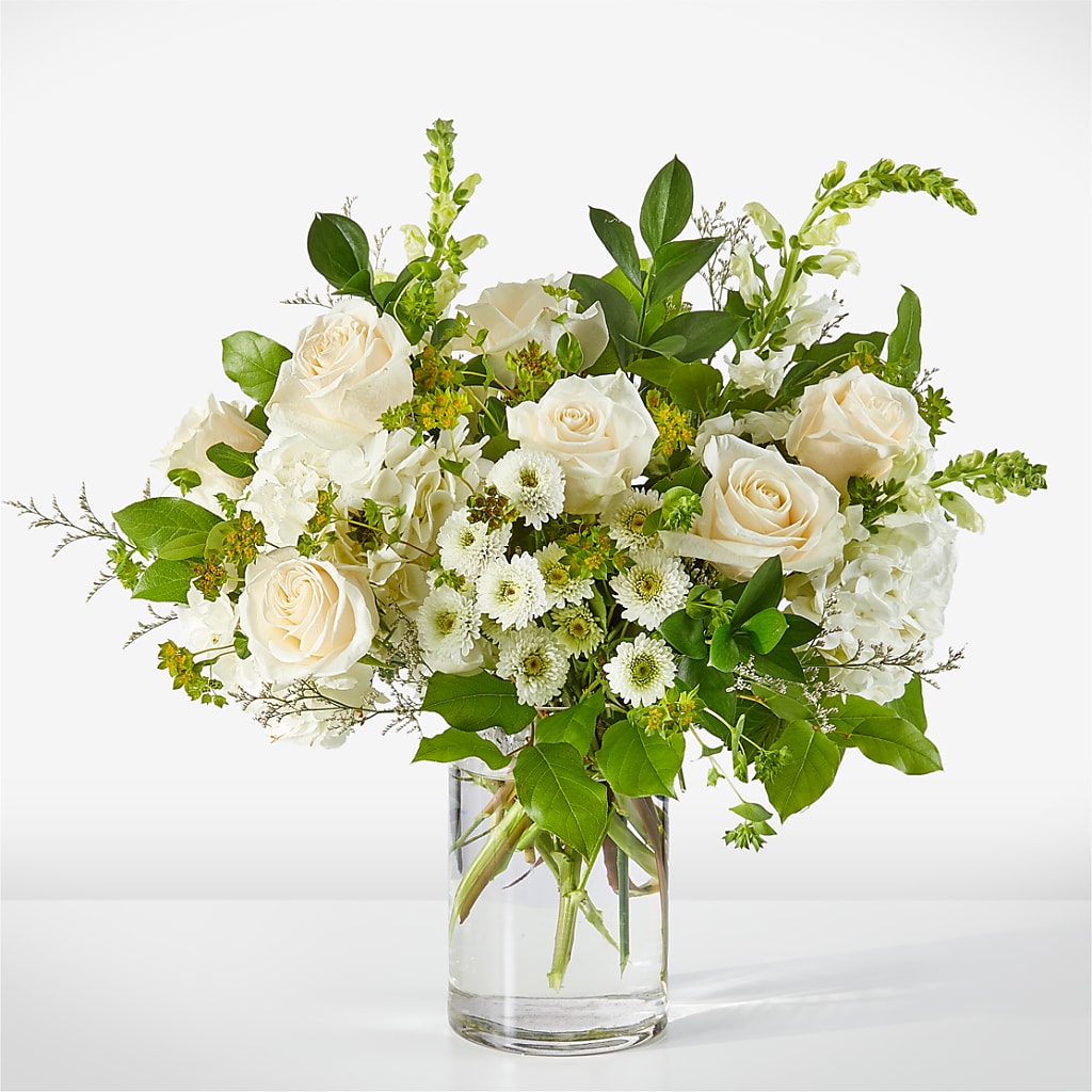 Hint of Vanilla Bouquet – POTTING BENCH FLORIST & GIFTS, Fairhaven MA