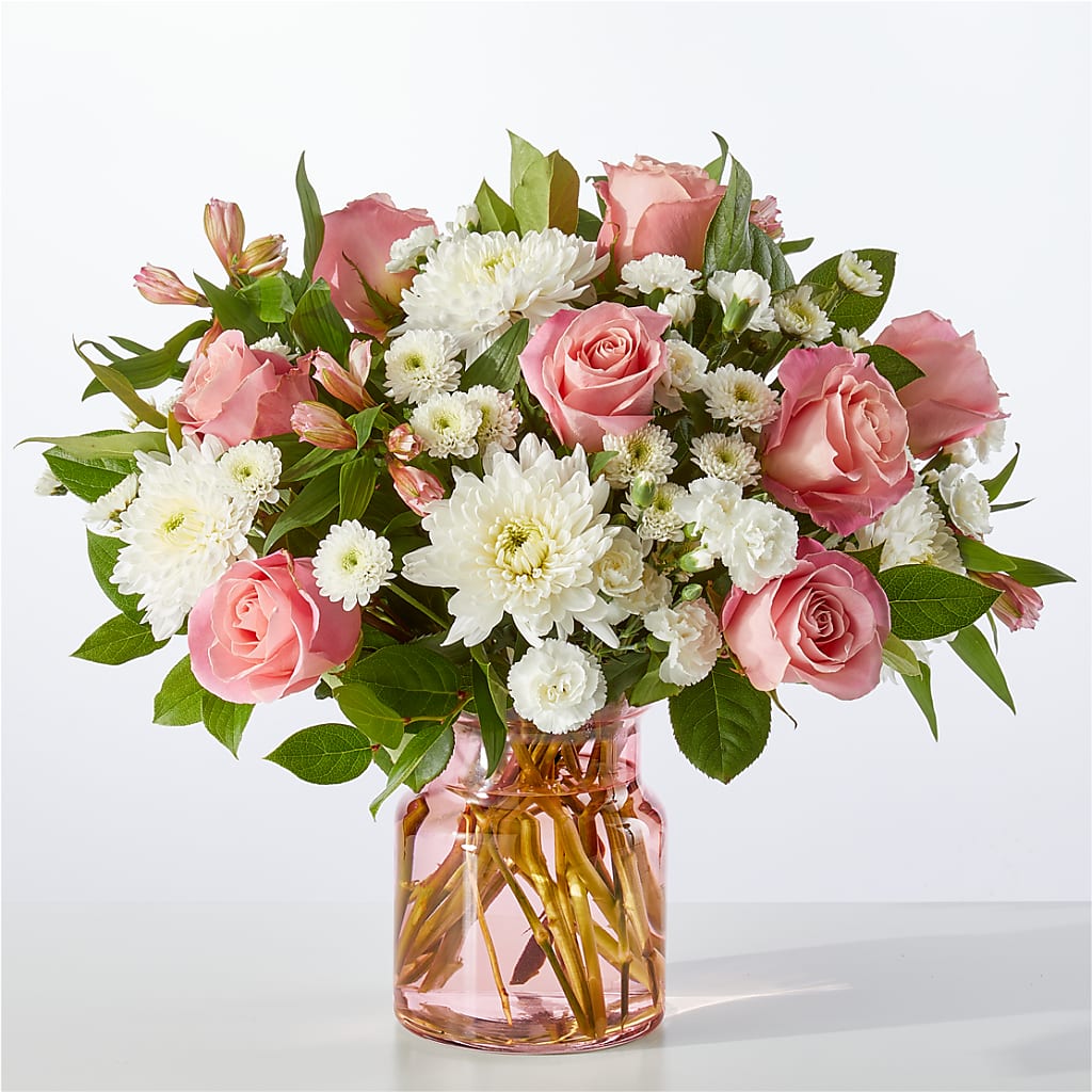 Infatuated Bouquet – POTTING BENCH FLORIST & GIFTS, Fairhaven MA