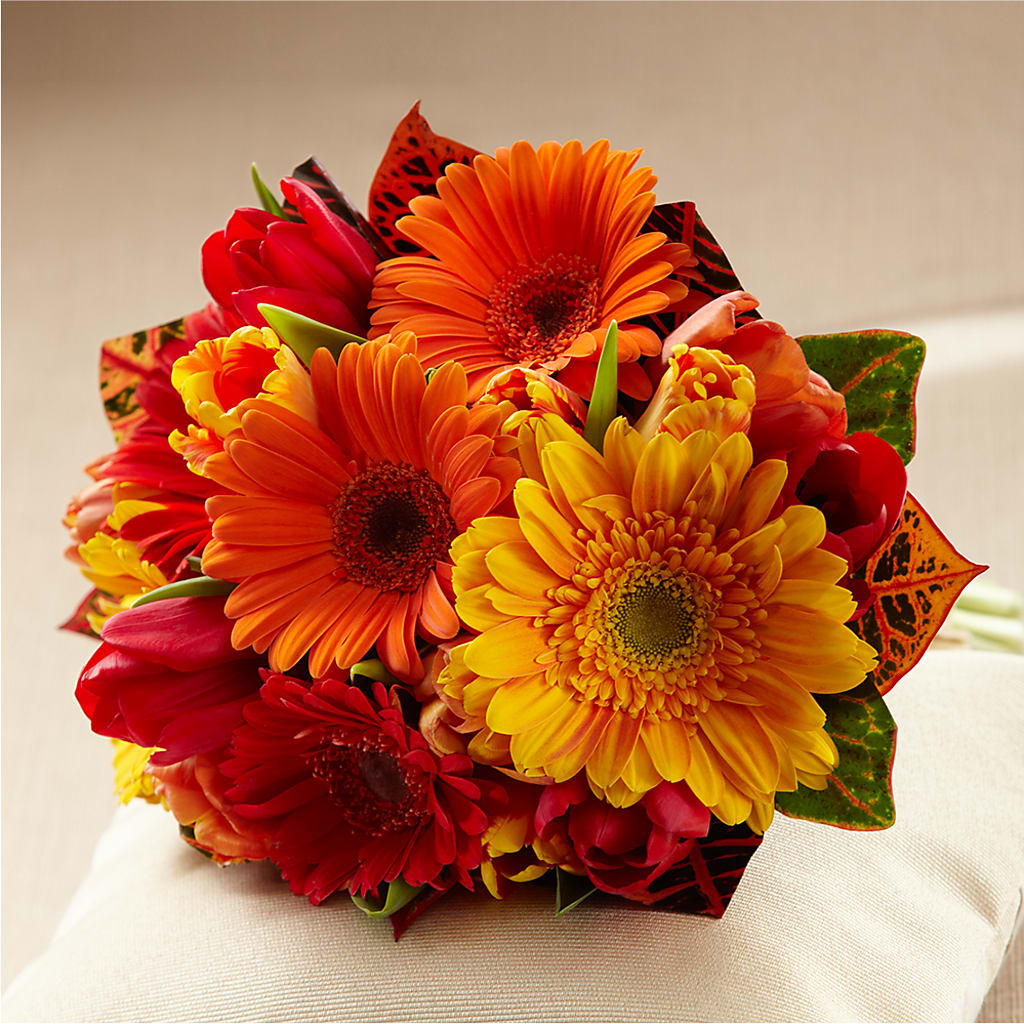 Sunglow Bouquet – POTTING BENCH FLORIST & GIFTS, Fairhaven MA