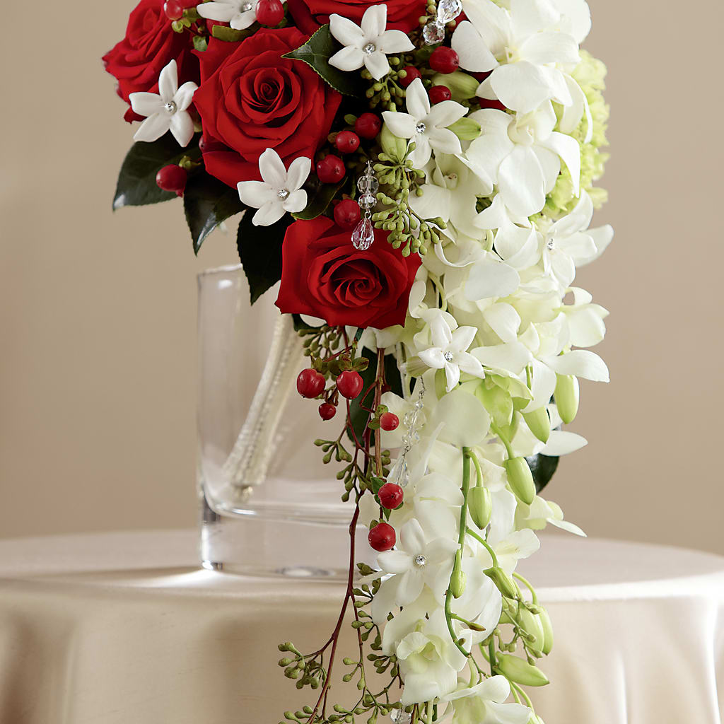 Here Comes the Bride Bouquet – POTTING BENCH FLORIST & GIFTS, Fairhaven MA