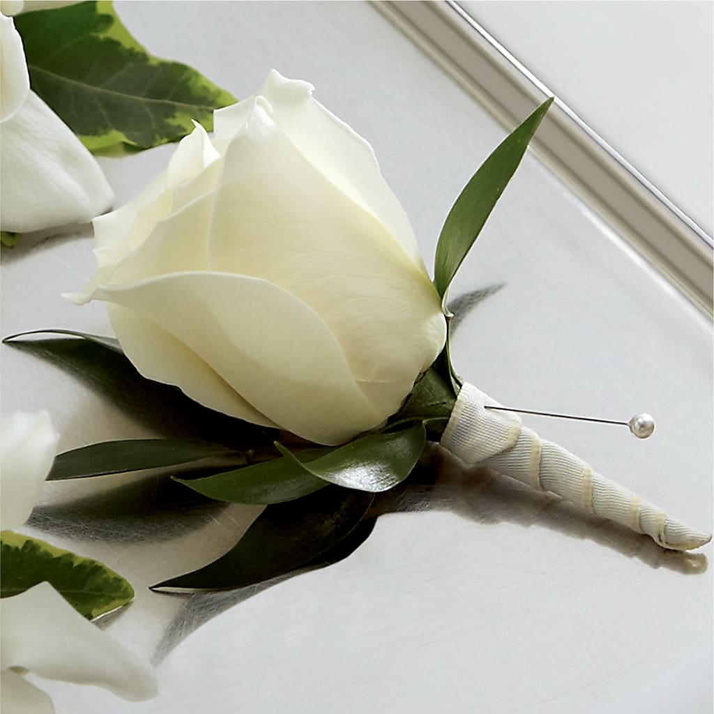 White Rose Boutonniere – POTTING BENCH FLORIST & GIFTS, Fairhaven MA