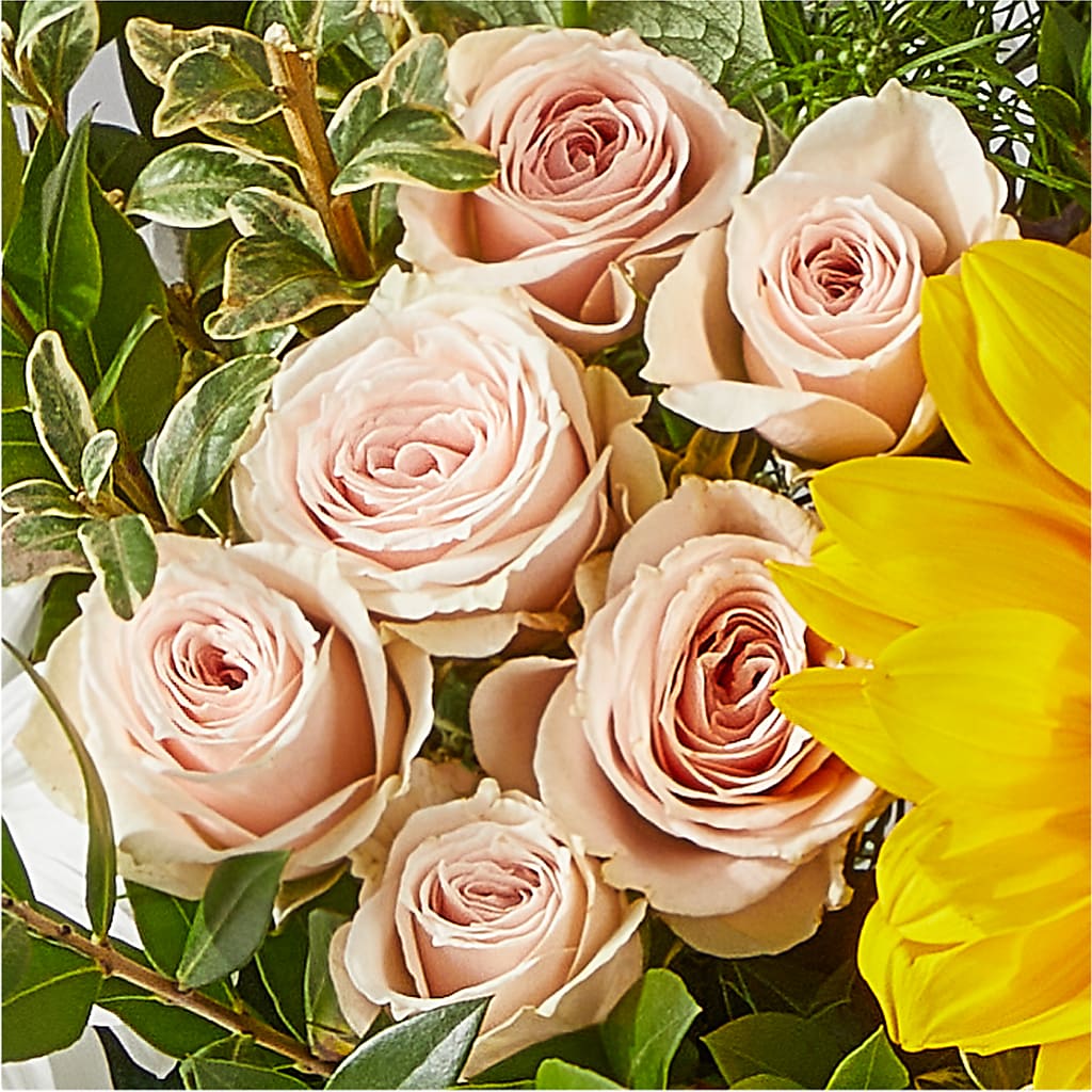 The Good Life Bouquet – POTTING BENCH FLORIST & GIFTS, Fairhaven MA