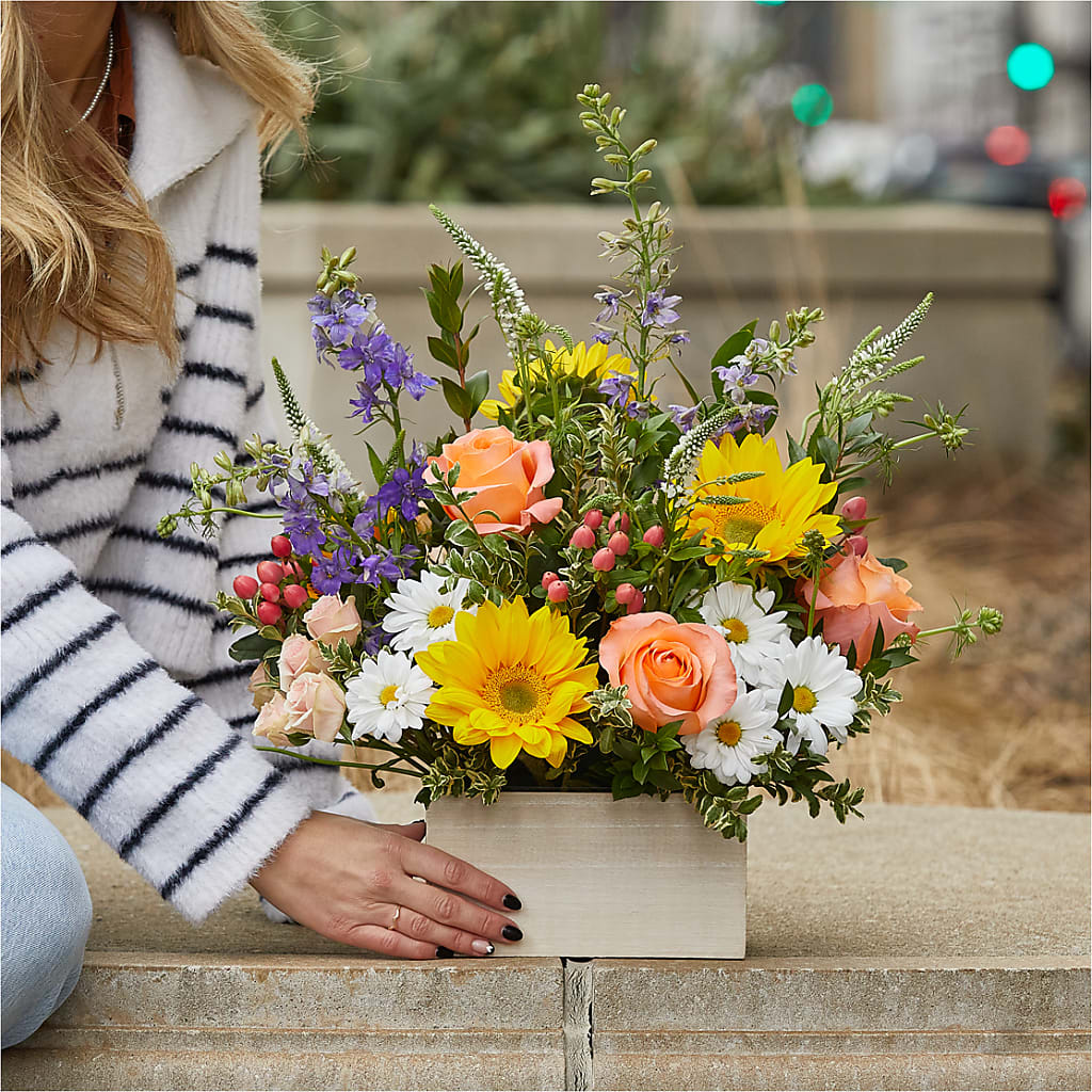 The Good Life Bouquet – POTTING BENCH FLORIST & GIFTS, Fairhaven MA
