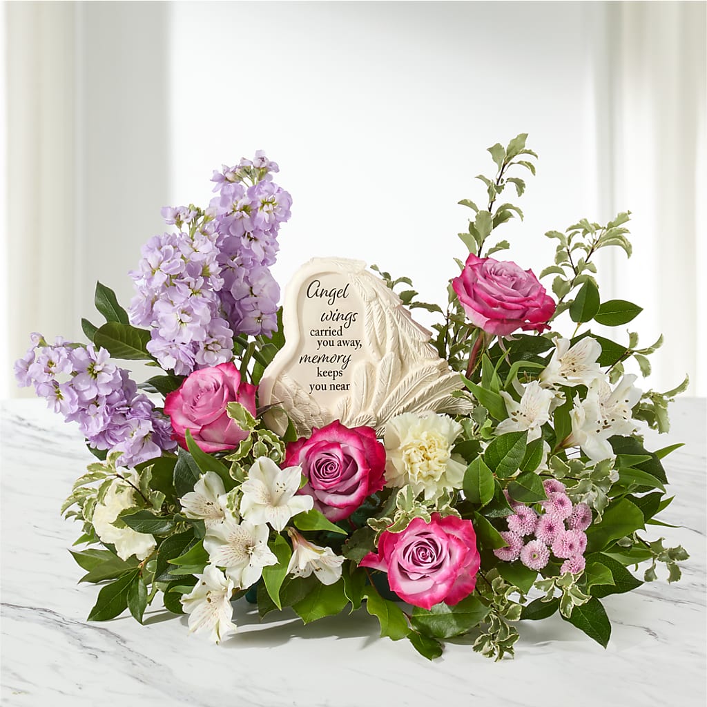 In My Heart Arrangement – POTTING BENCH FLORIST & GIFTS, Fairhaven MA