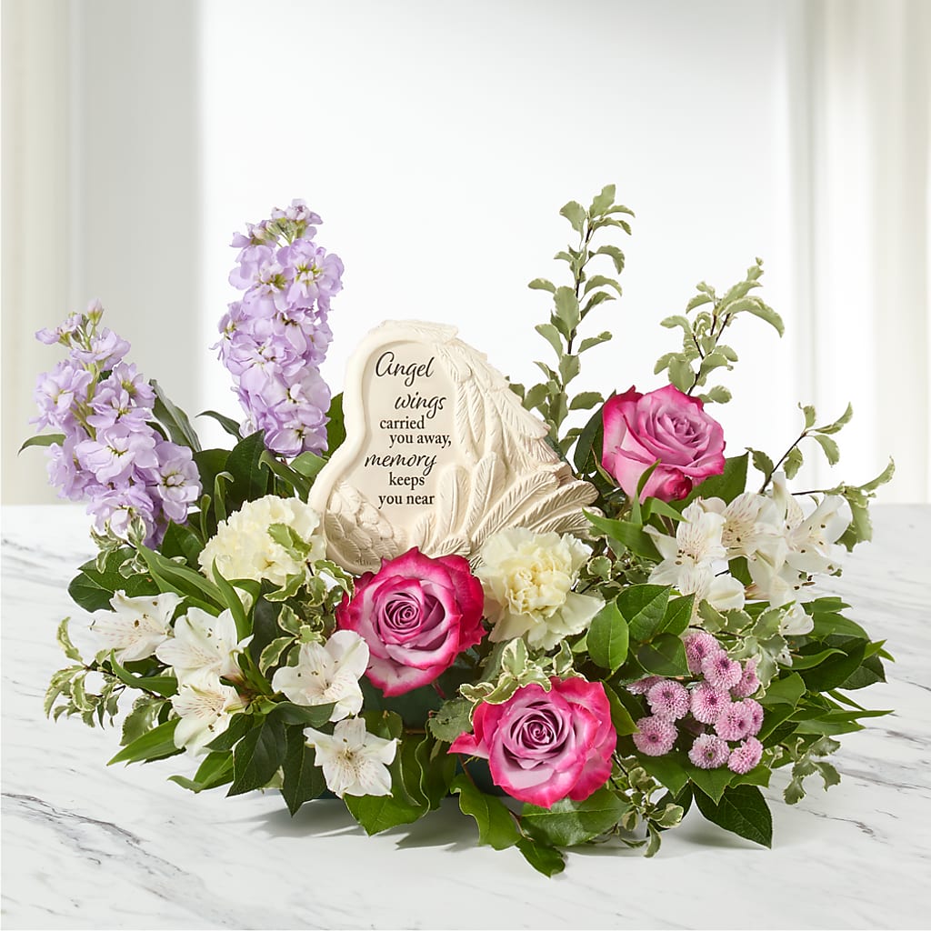 In My Heart Arrangement – POTTING BENCH FLORIST & GIFTS, Fairhaven MA