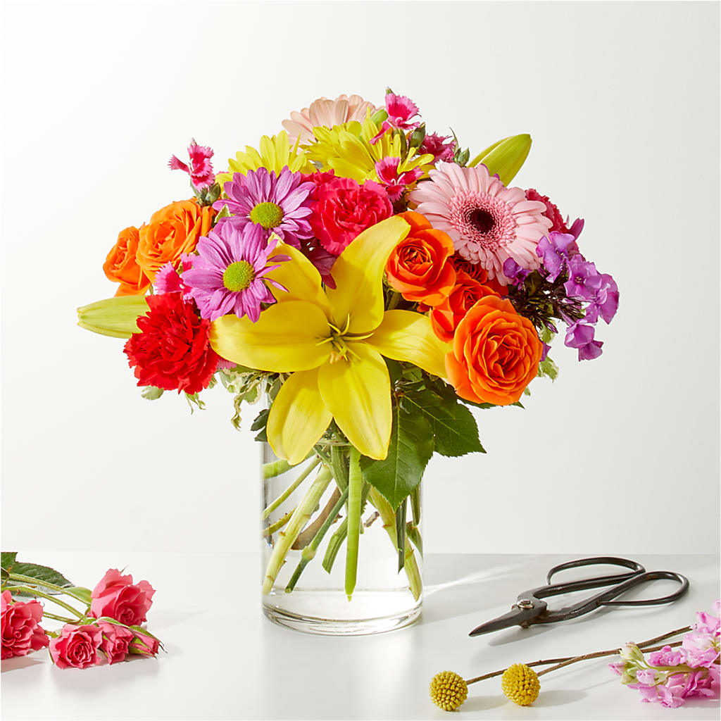 Cue the Confetti - A Florist Original – POTTING BENCH FLORIST & GIFTS, Fairhaven MA