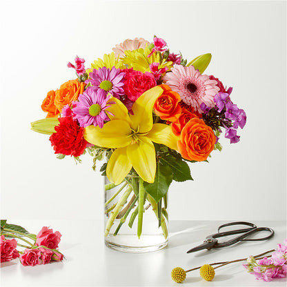Cue the Confetti - A Florist Original – POTTING BENCH FLORIST & GIFTS, Fairhaven MA