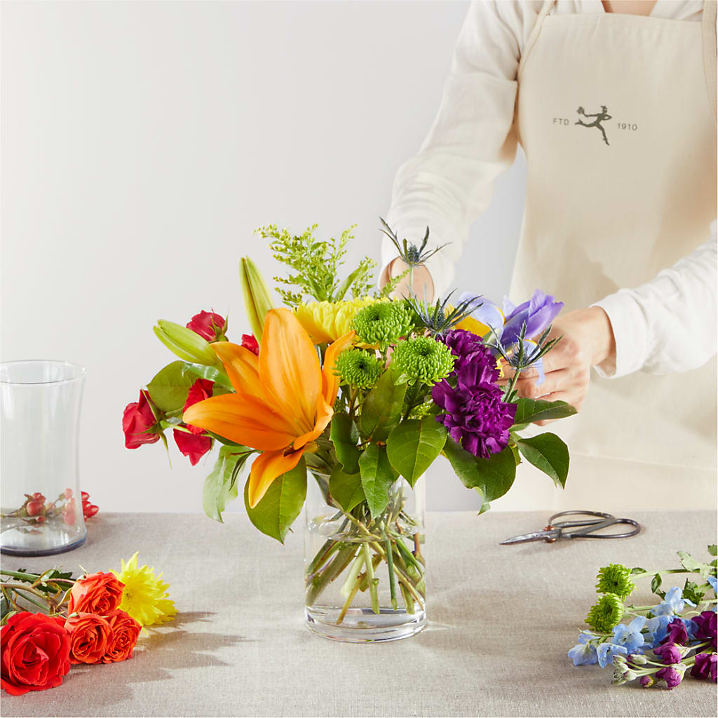 Summer Spectra - A Florist Original – POTTING BENCH FLORIST & GIFTS, Fairhaven MA