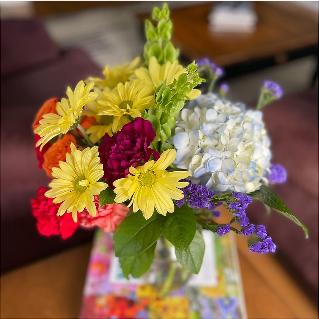 Summer Spectra - A Florist Original – POTTING BENCH FLORIST & GIFTS, Fairhaven MA