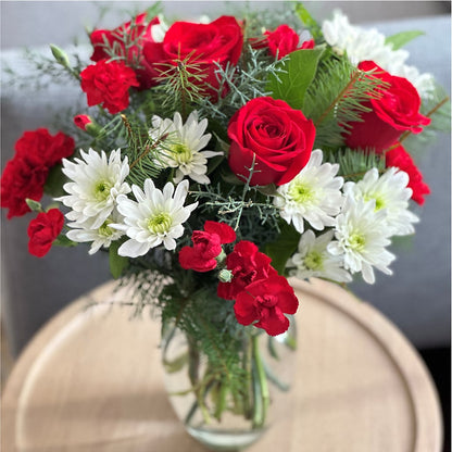 Seasonal Magic Bouquet – POTTING BENCH FLORIST & GIFTS, Fairhaven MA
