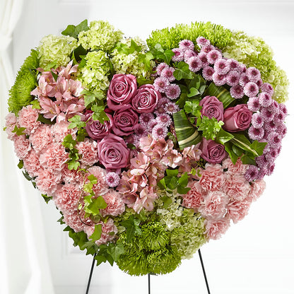 Heartwarming Standing Heart – POTTING BENCH FLORIST & GIFTS, Fairhaven MA
