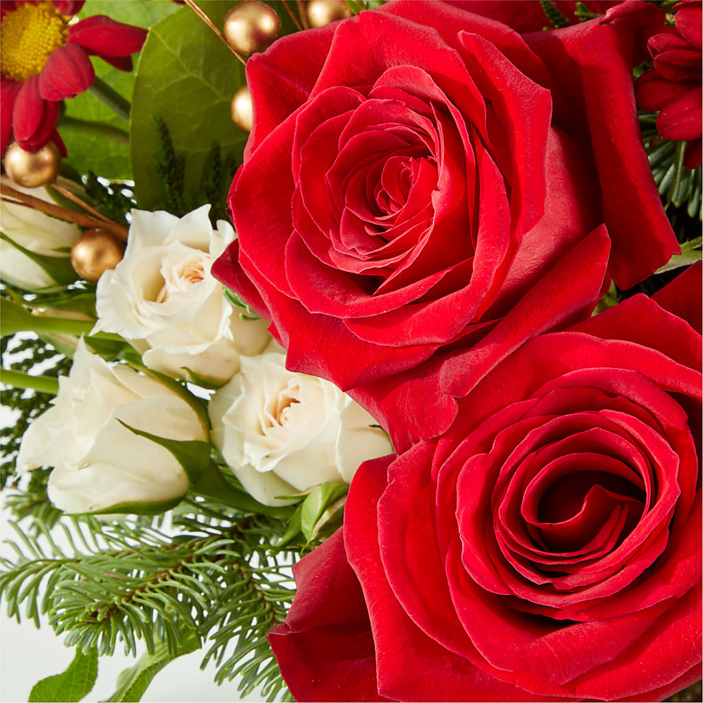 Believe Bouquet – POTTING BENCH FLORIST & GIFTS, Fairhaven MA