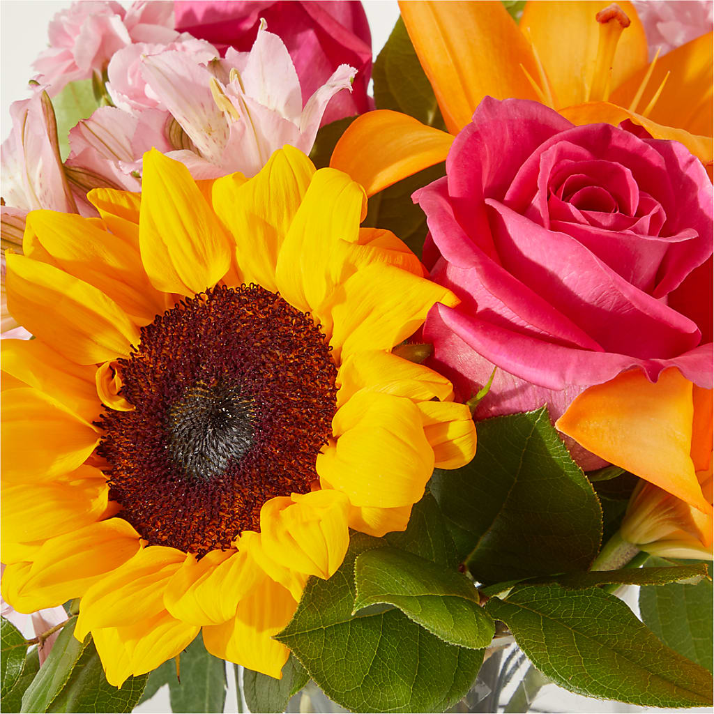 In Full Swing Bouquet – POTTING BENCH FLORIST & GIFTS, Fairhaven MA