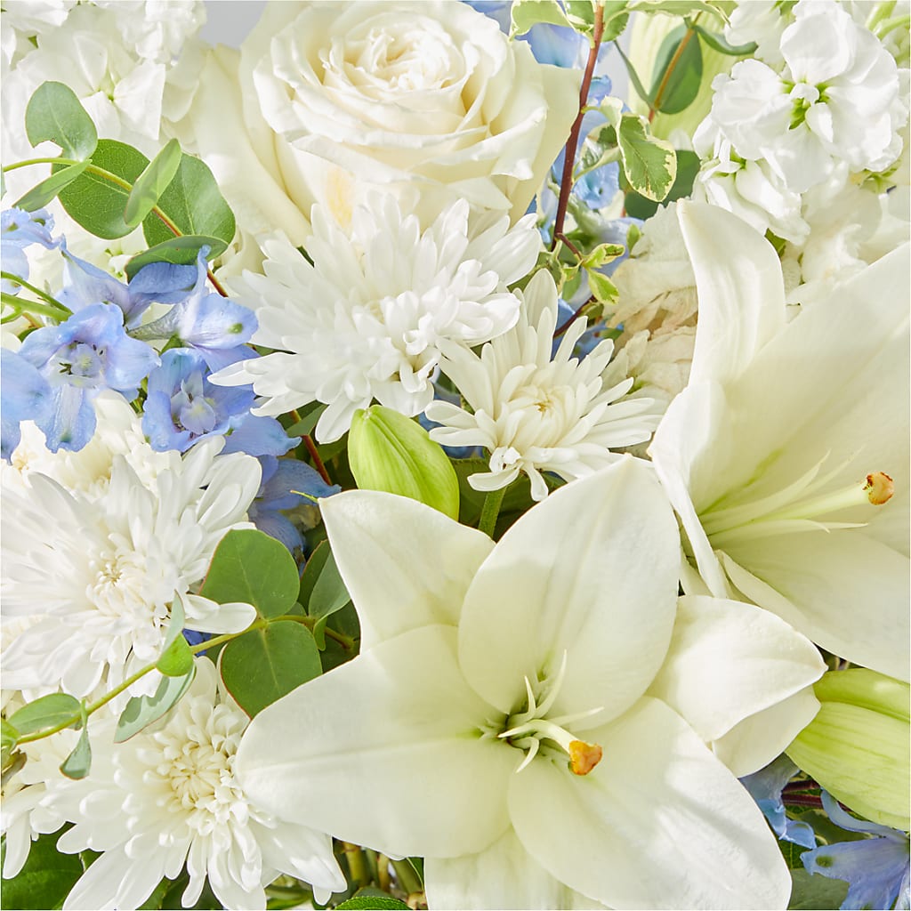 Peace of Mind Bouquet – POTTING BENCH FLORIST & GIFTS, Fairhaven MA