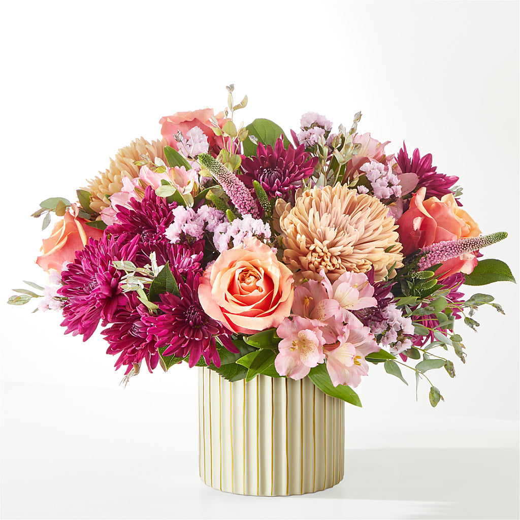 Berry Cobbler Bouquet with Ivory Vase – POTTING BENCH FLORIST & GIFTS, Fairhaven MA