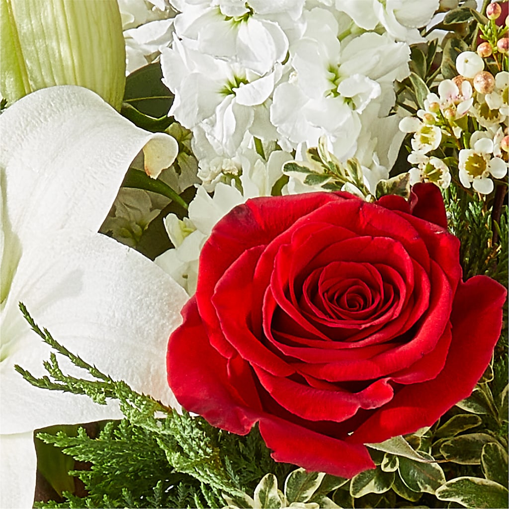 Twinkle Lights Bouquet – POTTING BENCH FLORIST & GIFTS, Fairhaven MA