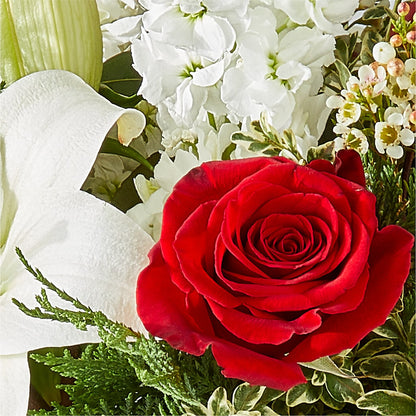 Twinkle Lights Bouquet – POTTING BENCH FLORIST & GIFTS, Fairhaven MA