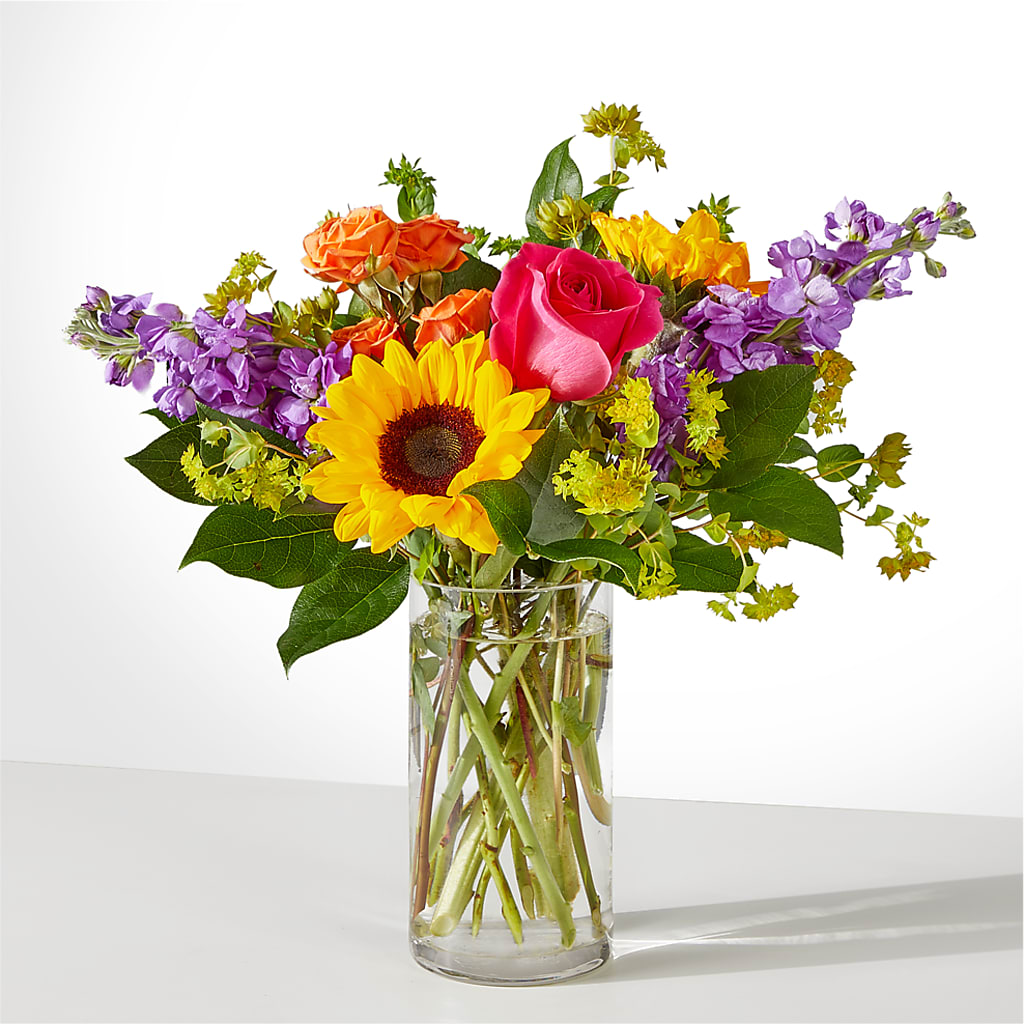 Vibrant Greetings Bouquet – POTTING BENCH FLORIST & GIFTS, Fairhaven MA