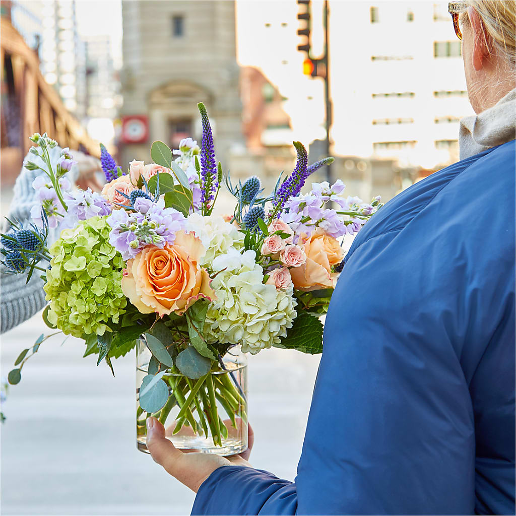 Porch Swing Bouquet – POTTING BENCH FLORIST & GIFTS, Fairhaven MA