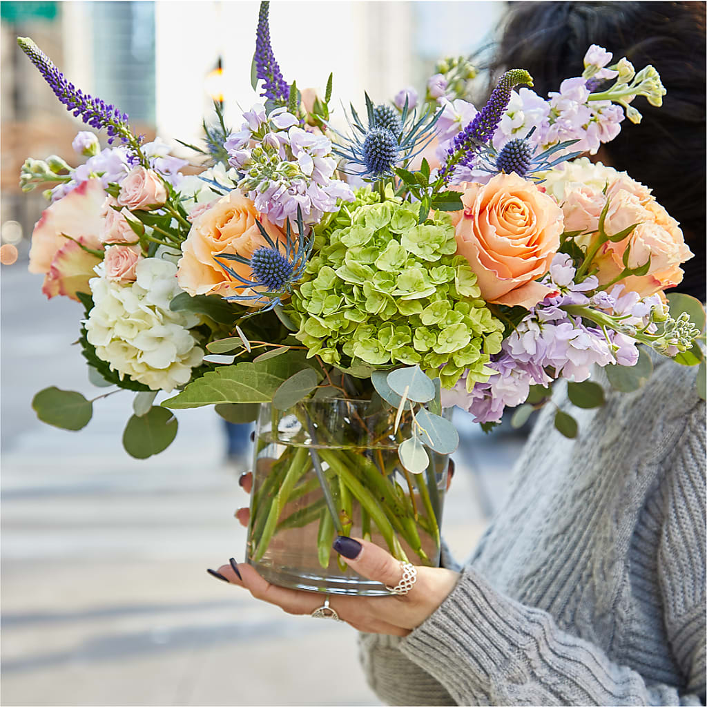 Porch Swing Bouquet – POTTING BENCH FLORIST & GIFTS, Fairhaven MA