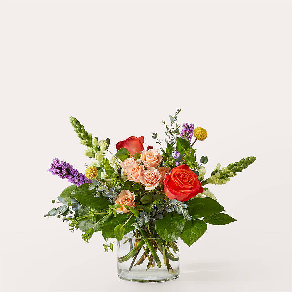 The Standout Bouquet – POTTING BENCH FLORIST & GIFTS, Fairhaven MA