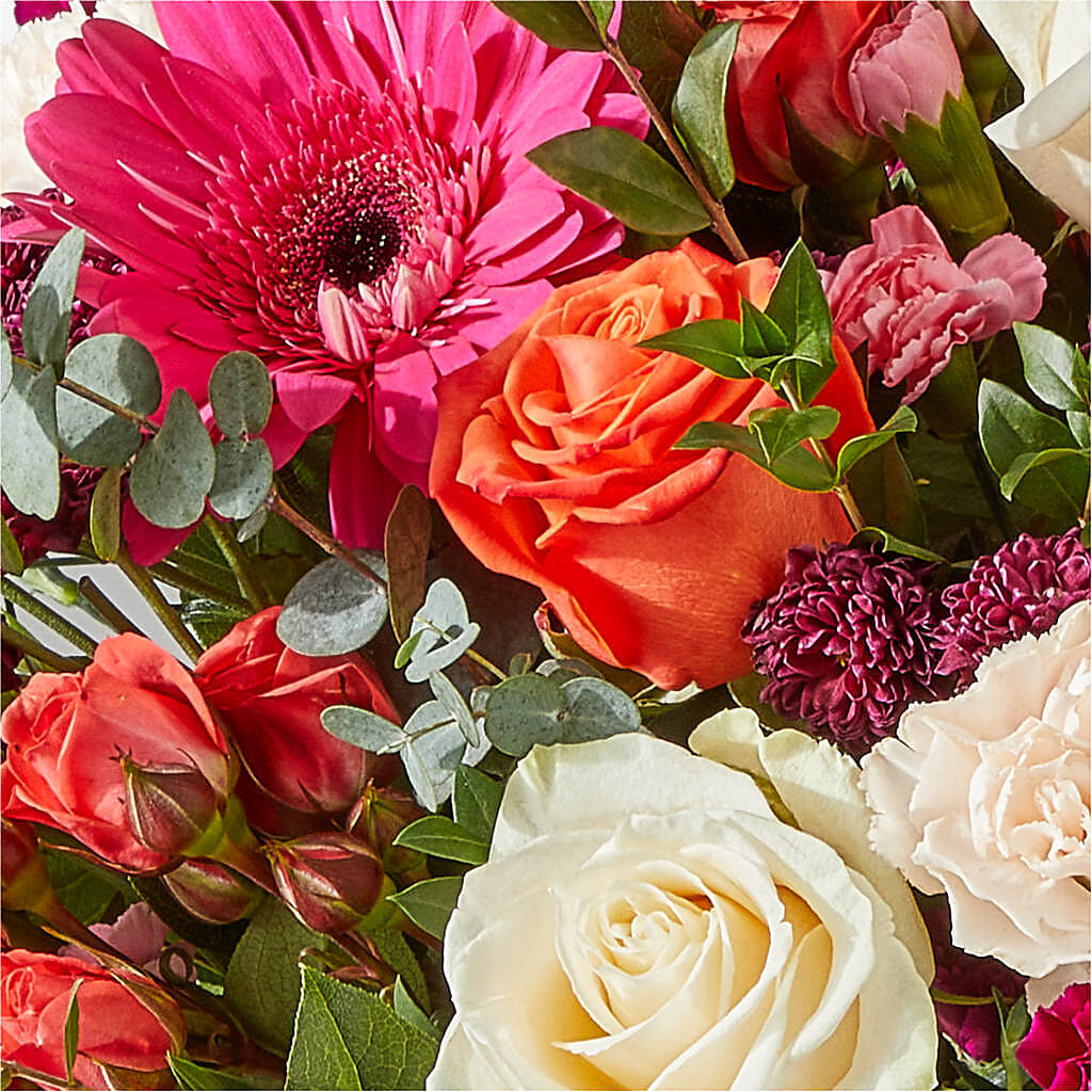 Smell the Roses Bouquet – POTTING BENCH FLORIST & GIFTS, Fairhaven MA