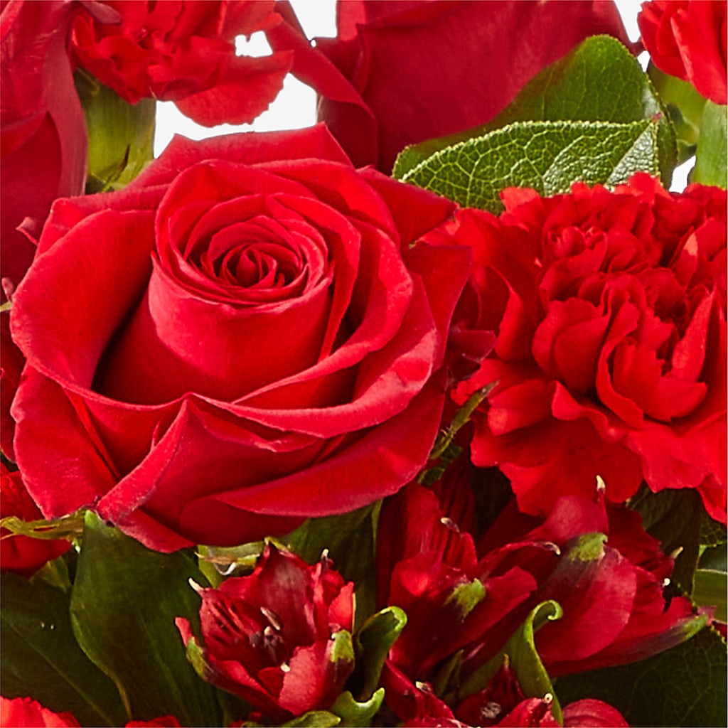 The Heartstrings Bouquet – POTTING BENCH FLORIST & GIFTS, Fairhaven MA