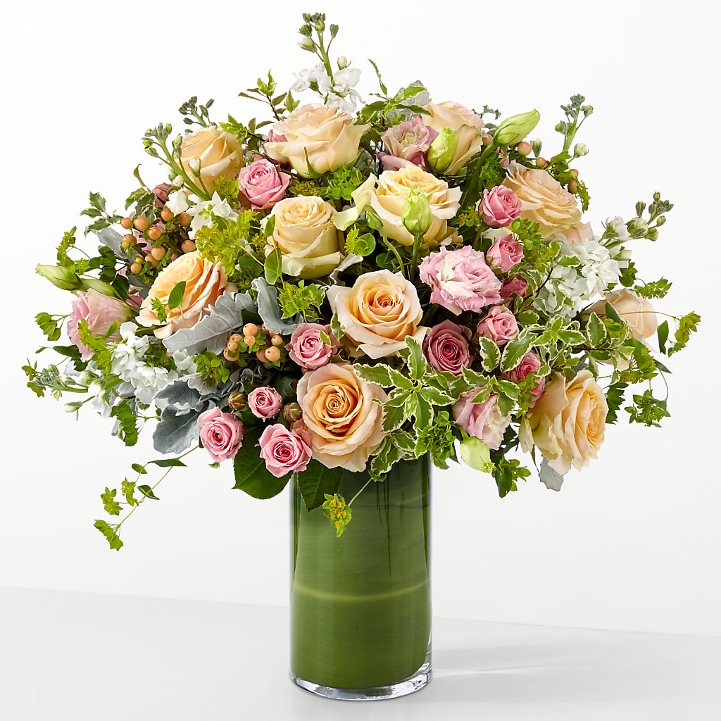 The Glamour Shot – POTTING BENCH FLORIST & GIFTS, Fairhaven MA