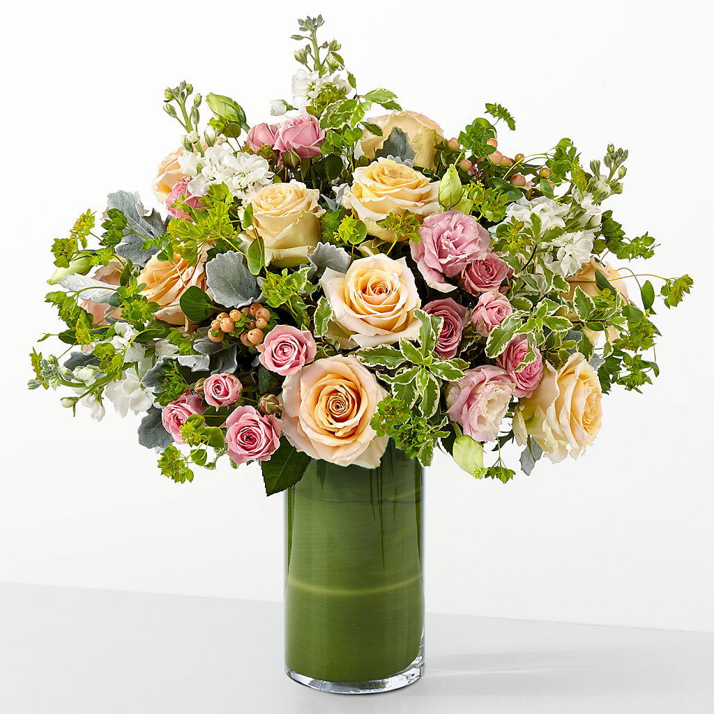 The Glamour Shot – POTTING BENCH FLORIST & GIFTS, Fairhaven MA