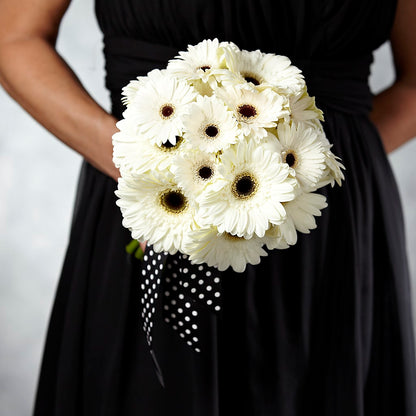 Daisy Delight Bouquet – POTTING BENCH FLORIST & GIFTS, Fairhaven MA